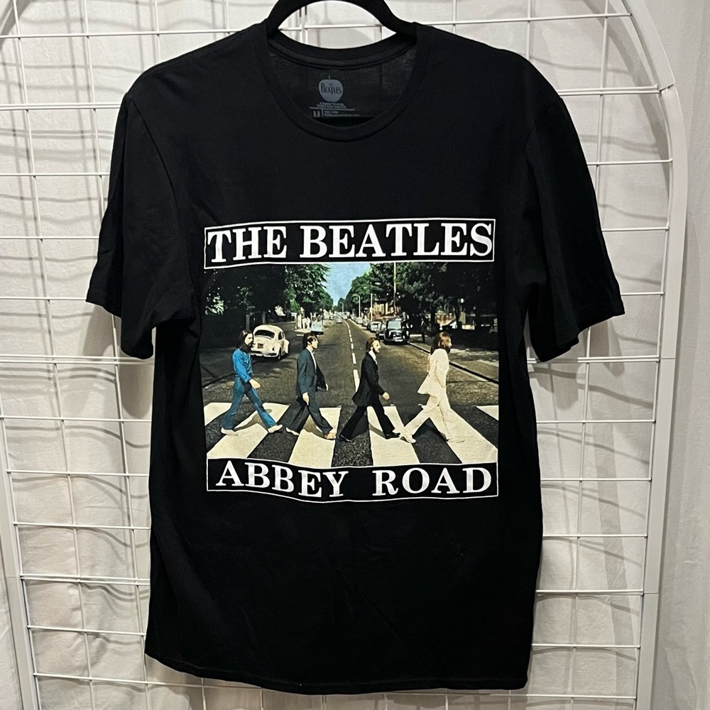 The Beatles Abbey Road Graphic Tee -
NWOT. Beatles Merch Med